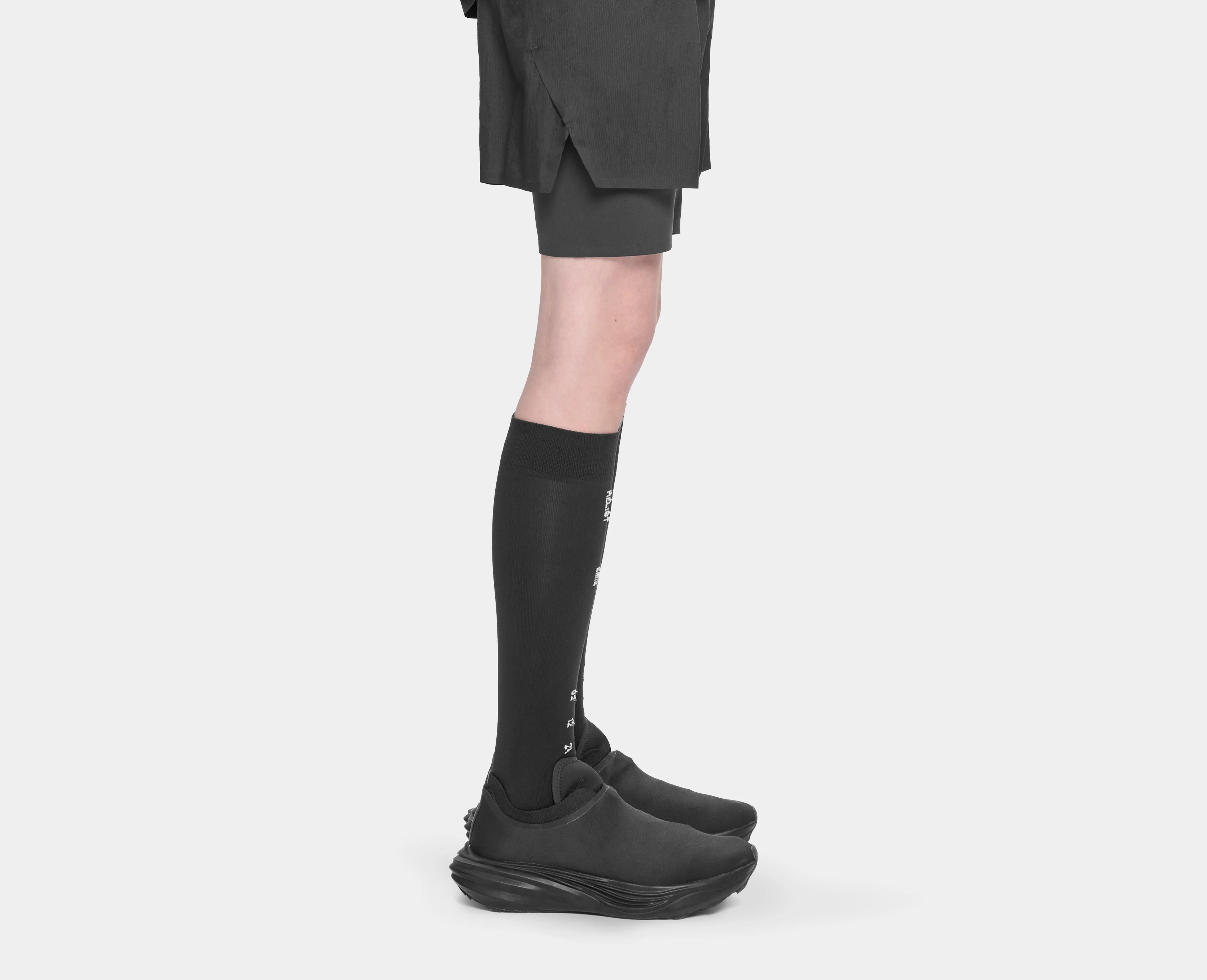 PUMA X HELIOT EMIL DEVIATE NITRO ELITE TRAIL - Image 4